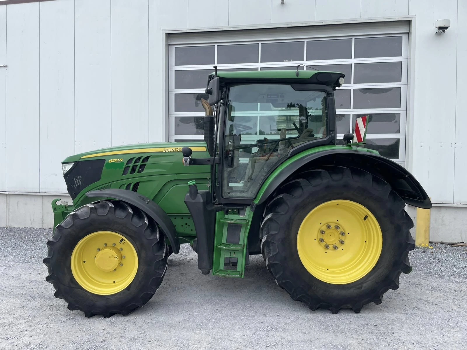 Трактор John Deere, снимка 2 - Селскостопанска техника - 56309910