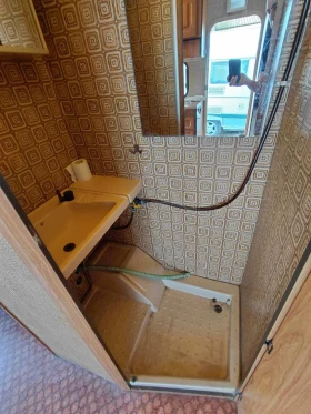 Каравана Knaus 4303, снимка 12
