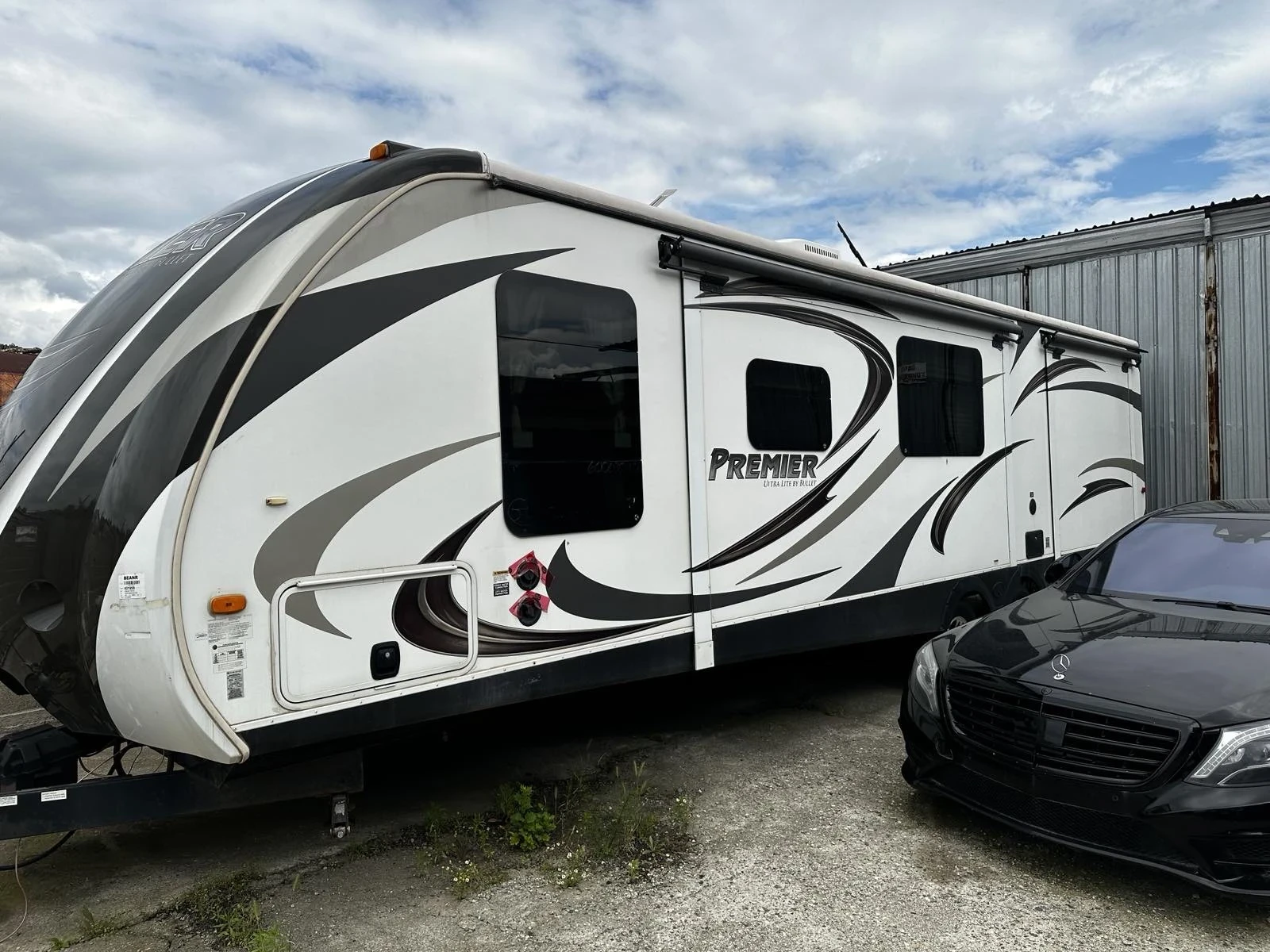 Каравана Други Keystone Bullet Premier, снимка 3 - Каравани и кемпери - 53712202