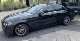 Mercedes-Benz E 220 AMG/4 MATIC/2023г./WIDESCREEN/360* КАМЕРИ/DISTRONI, снимка 2