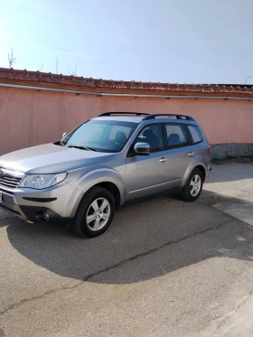 Subaru Forester 2.0 Газ Бензин , снимка 2