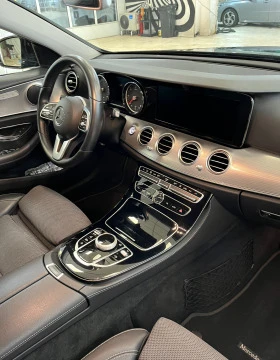 Mercedes-Benz E 220  Avantgarde , 65000 km , снимка 4