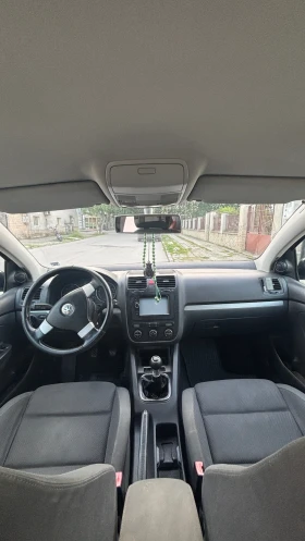 VW Golf V 2.0 tdi - 2150 € / 4205.03 лв. - 16948079 12