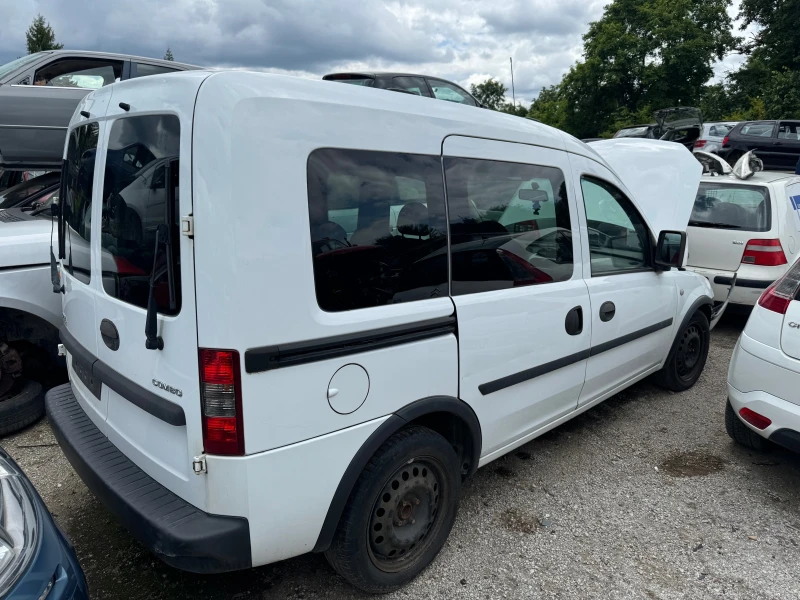 Opel Combo, снимка 2 - Автомобили и джипове - 47137079