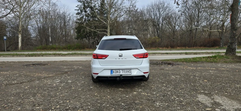 Seat Leon 1.6 TDI LED , снимка 3 - Автомобили и джипове - 48332723