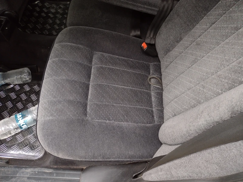 VW Passat 2.0 16v USA, снимка 12 - Автомобили и джипове - 52728759