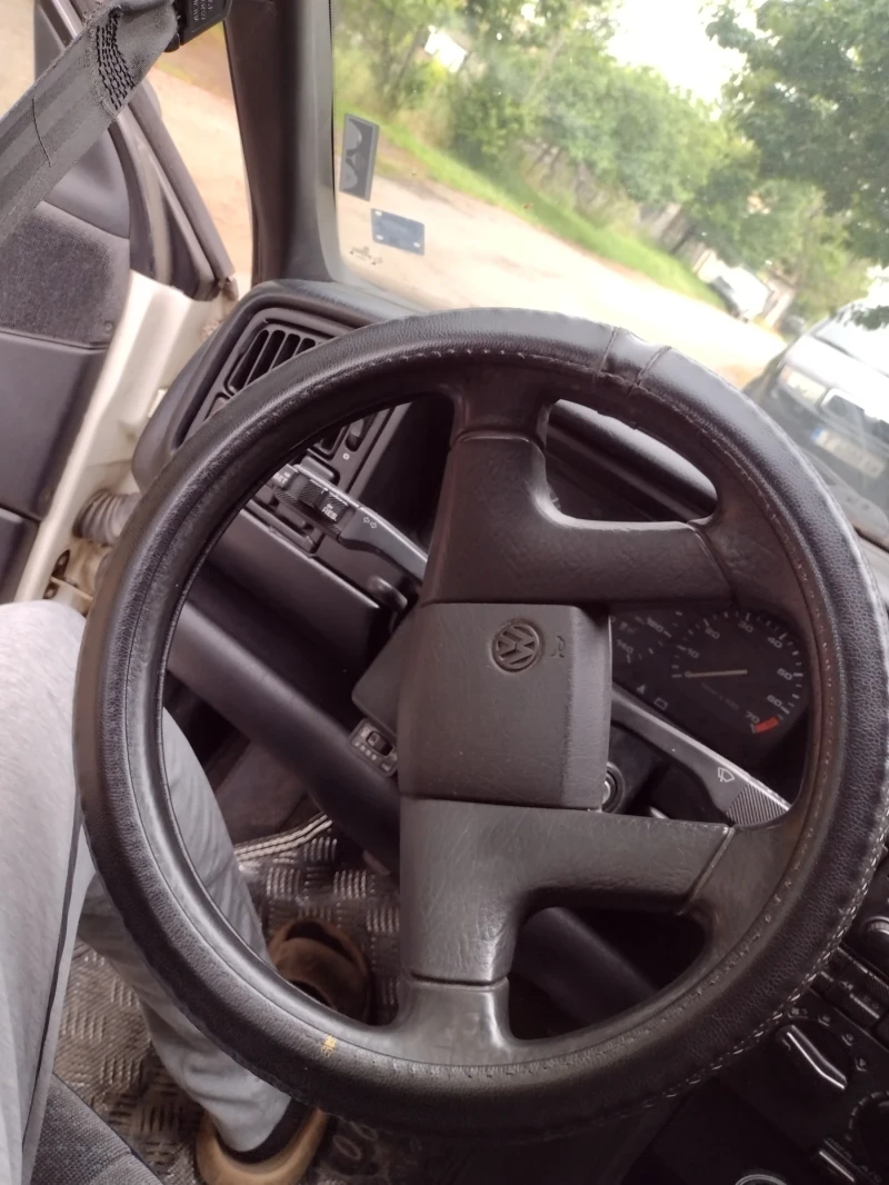 VW Passat 2.0 16v USA, снимка 6 - Автомобили и джипове - 52728759