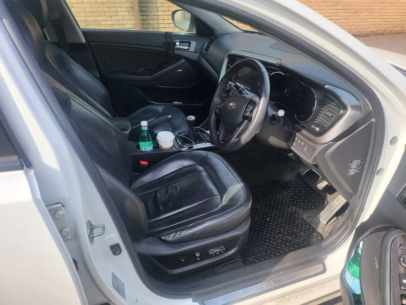 Kia Optima, снимка 9 - Автомобили и джипове - 52319236