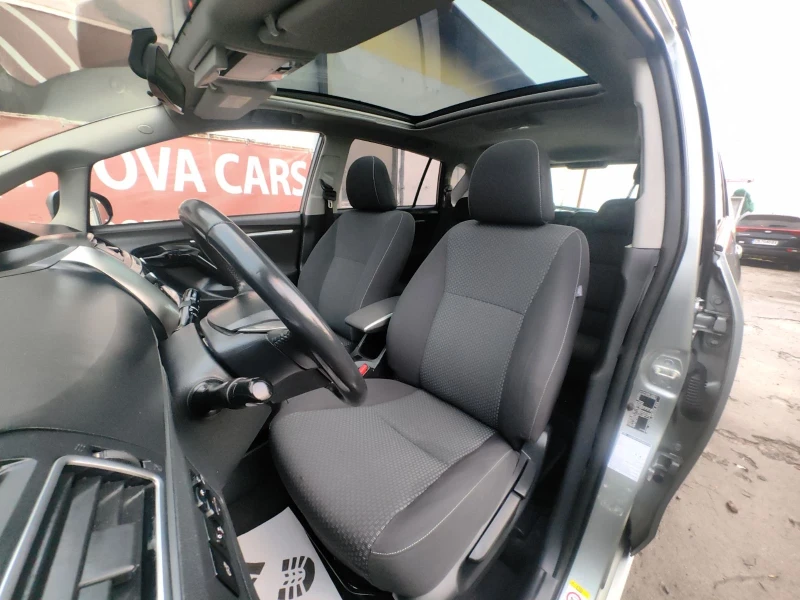 Toyota Verso 1.6i-132к.с Comfort, снимка 7 - Автомобили и джипове - 52519423