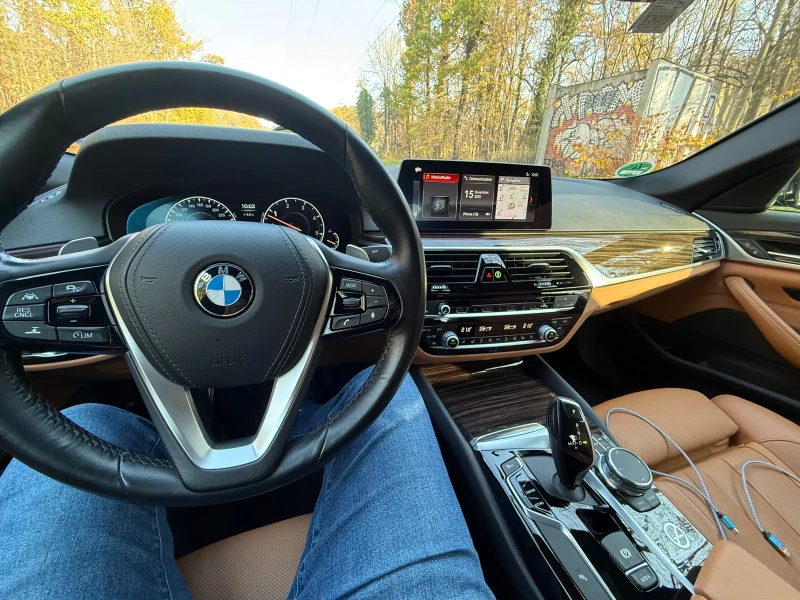 BMW 530 xDrive, снимка 15 - Автомобили и джипове - 52917984