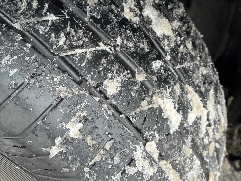 Audi E-Tron * Technik * CARFAX * БЕЗ ПЪРВОНАЧАЛНА ВНОСКА, снимка 15 - Автомобили и джипове - 53023051