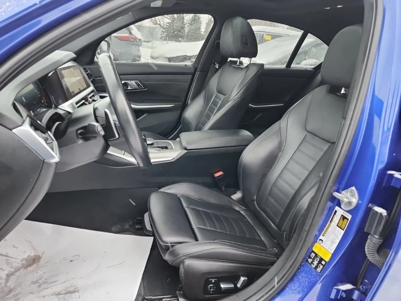 BMW 330 M-Sport xDdrive * CARFAX * ОПЦИЯ ЗА ФИНАНСИРАНЕ * , снимка 8 - Автомобили и джипове - 53183105