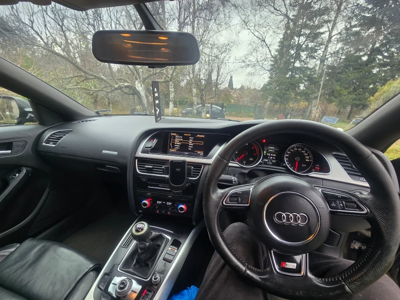 Audi A5 S-LINE, снимка 8 - Автомобили и джипове - 53200742