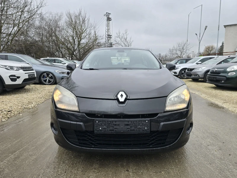 Renault Megane 1.5d 110к.с Топ състояние , снимка 5 - Автомобили и джипове - 53292924