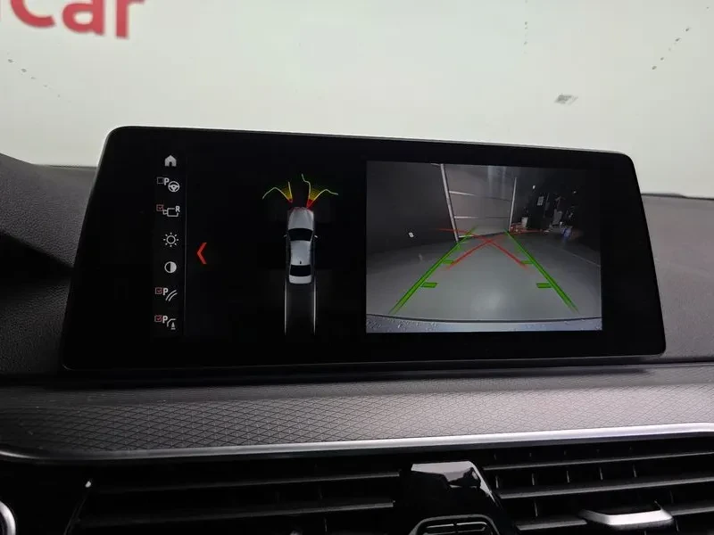 BMW 530 ///M PACK G30, снимка 14 - Автомобили и джипове - 55790046