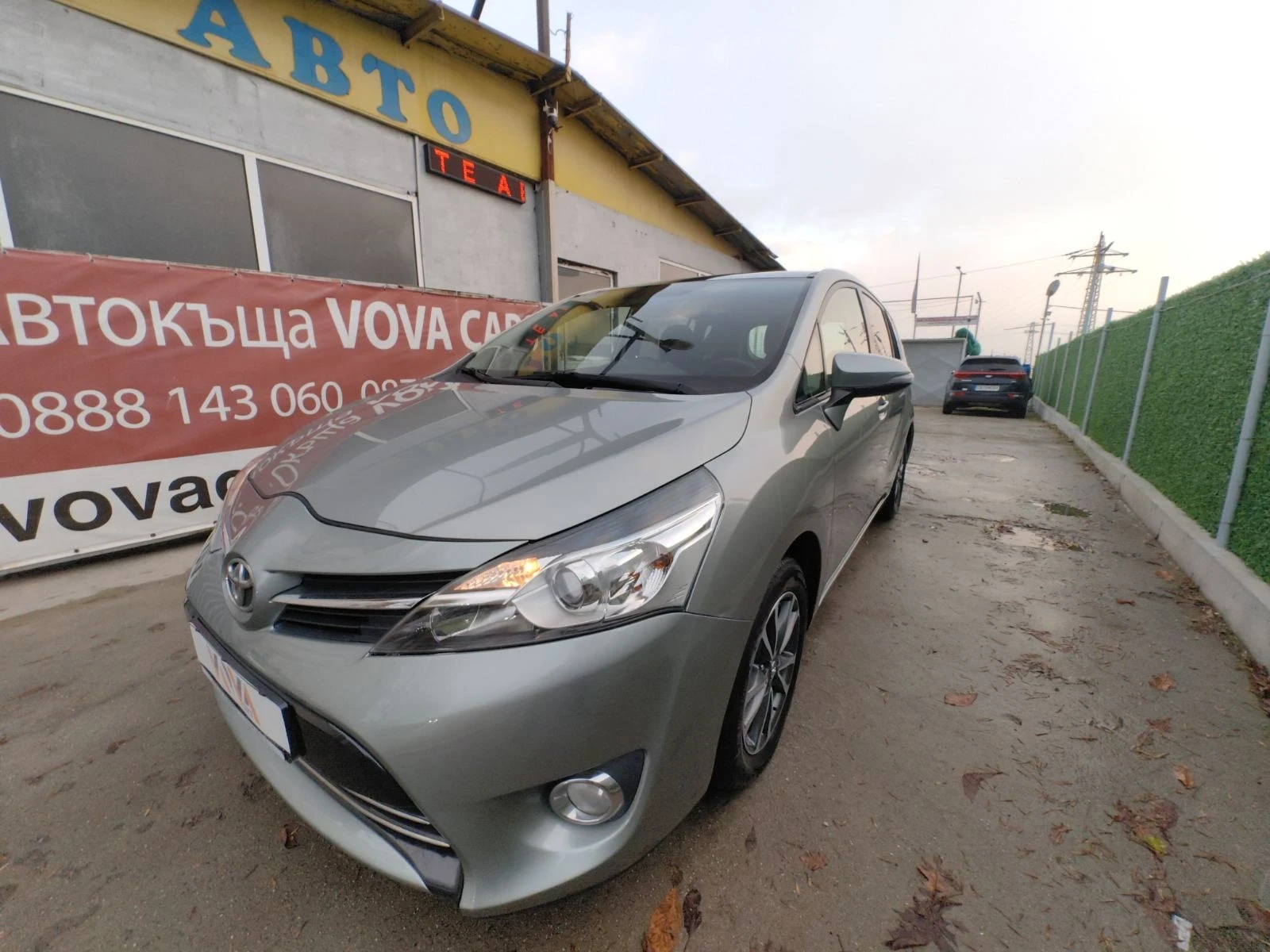 Toyota Verso 1.6i-132к.с Comfort, снимка 1