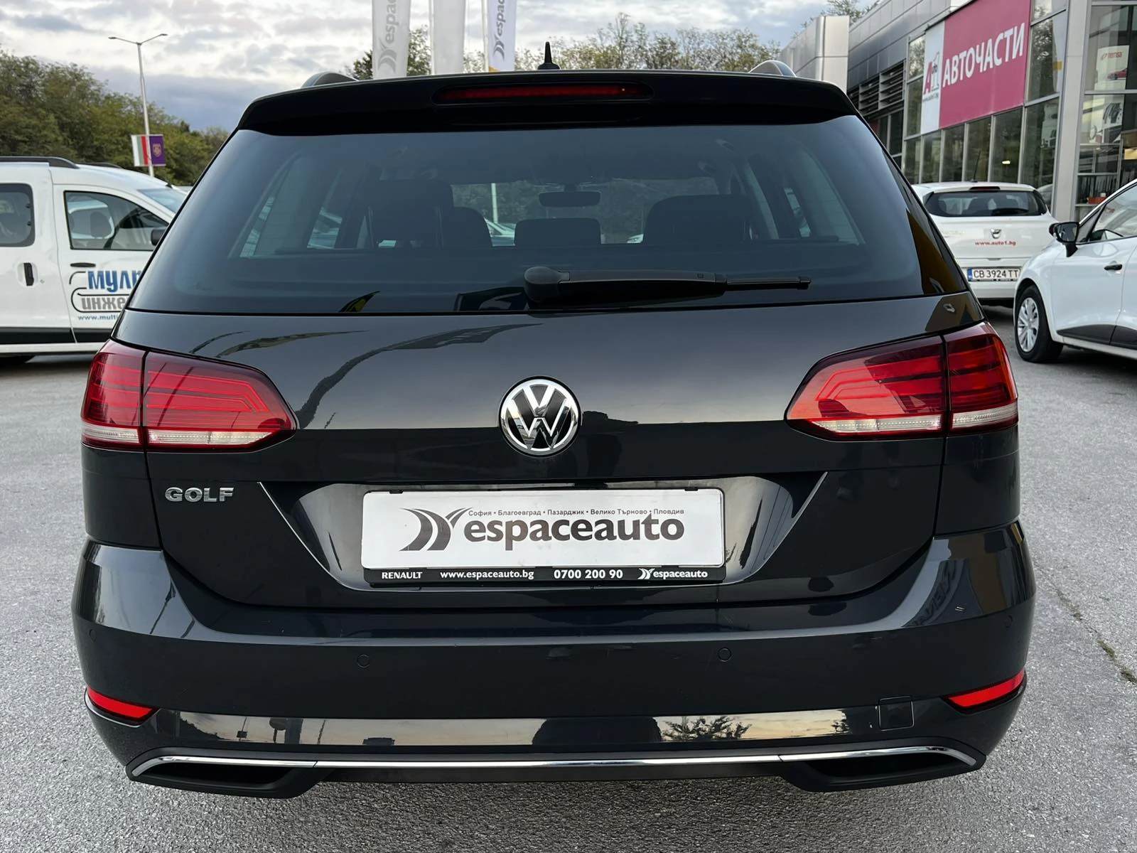 VW Golf Variant 2.0 TDI / 150 к.с. / DSG - изображение 5