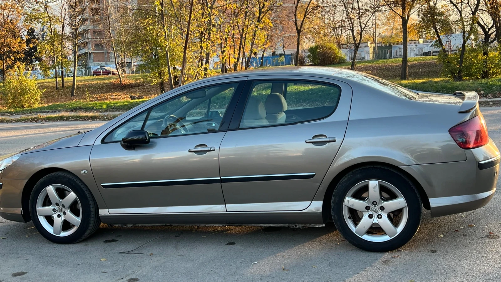 Peugeot 407 2.2i - изображение 4