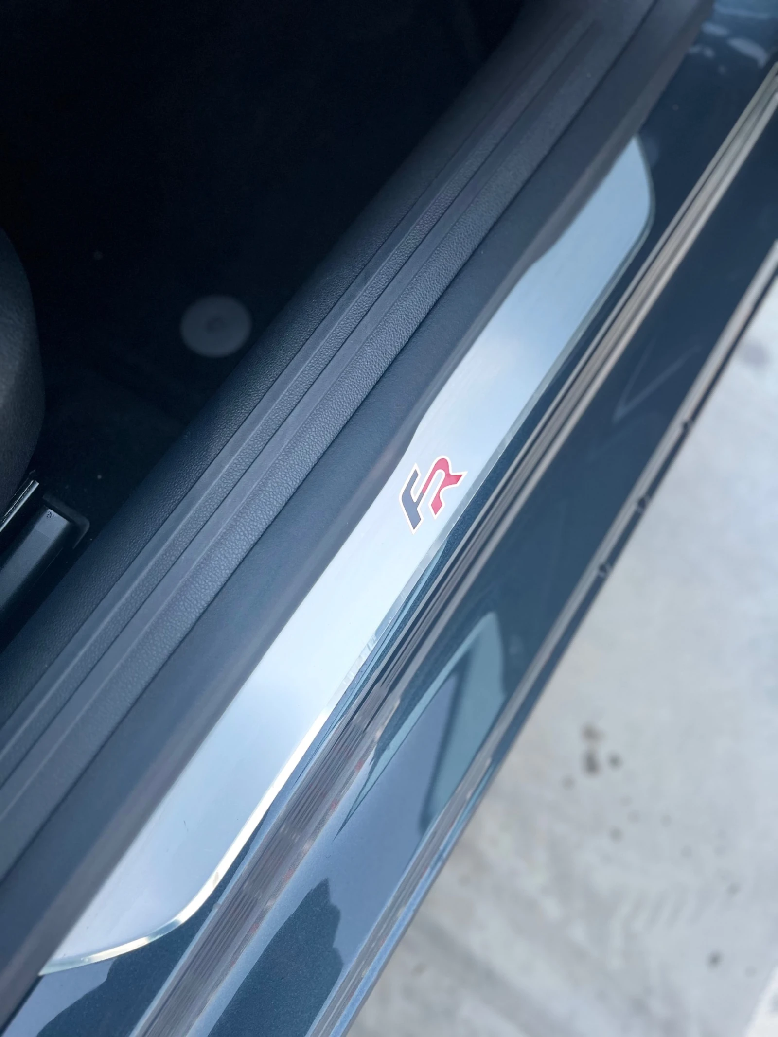 Seat Leon FR Erdgas   | Mobile.bg   14