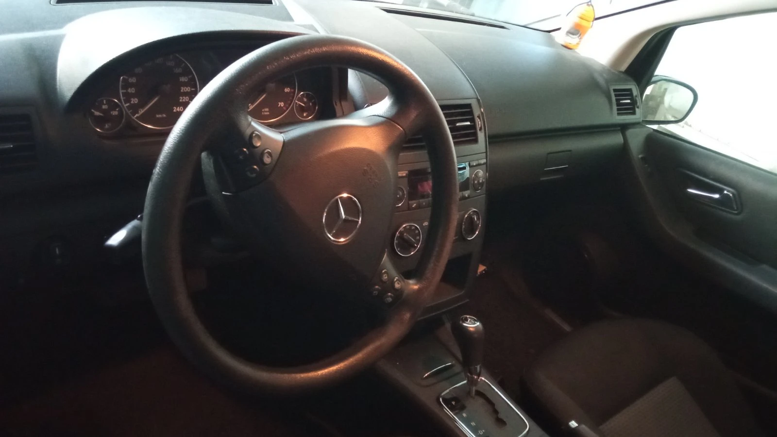 Mercedes-Benz A 170  - изображение 9