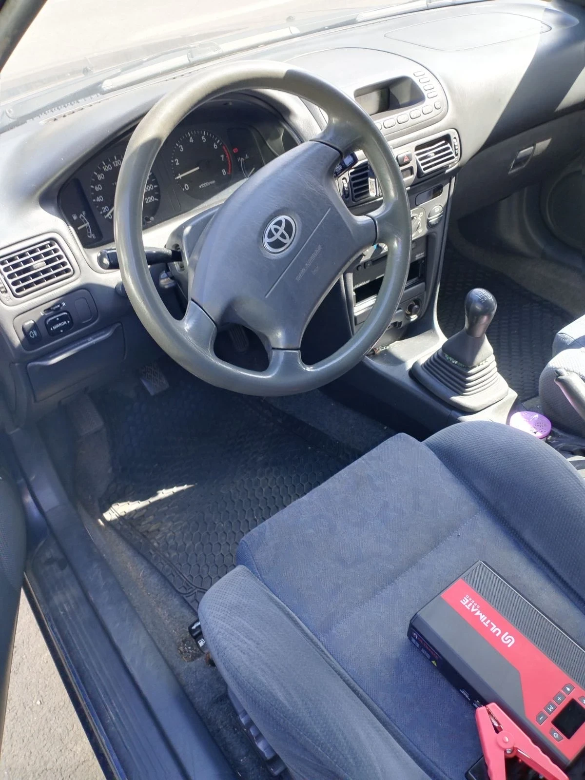 Toyota Corolla 1.6 - изображение 5