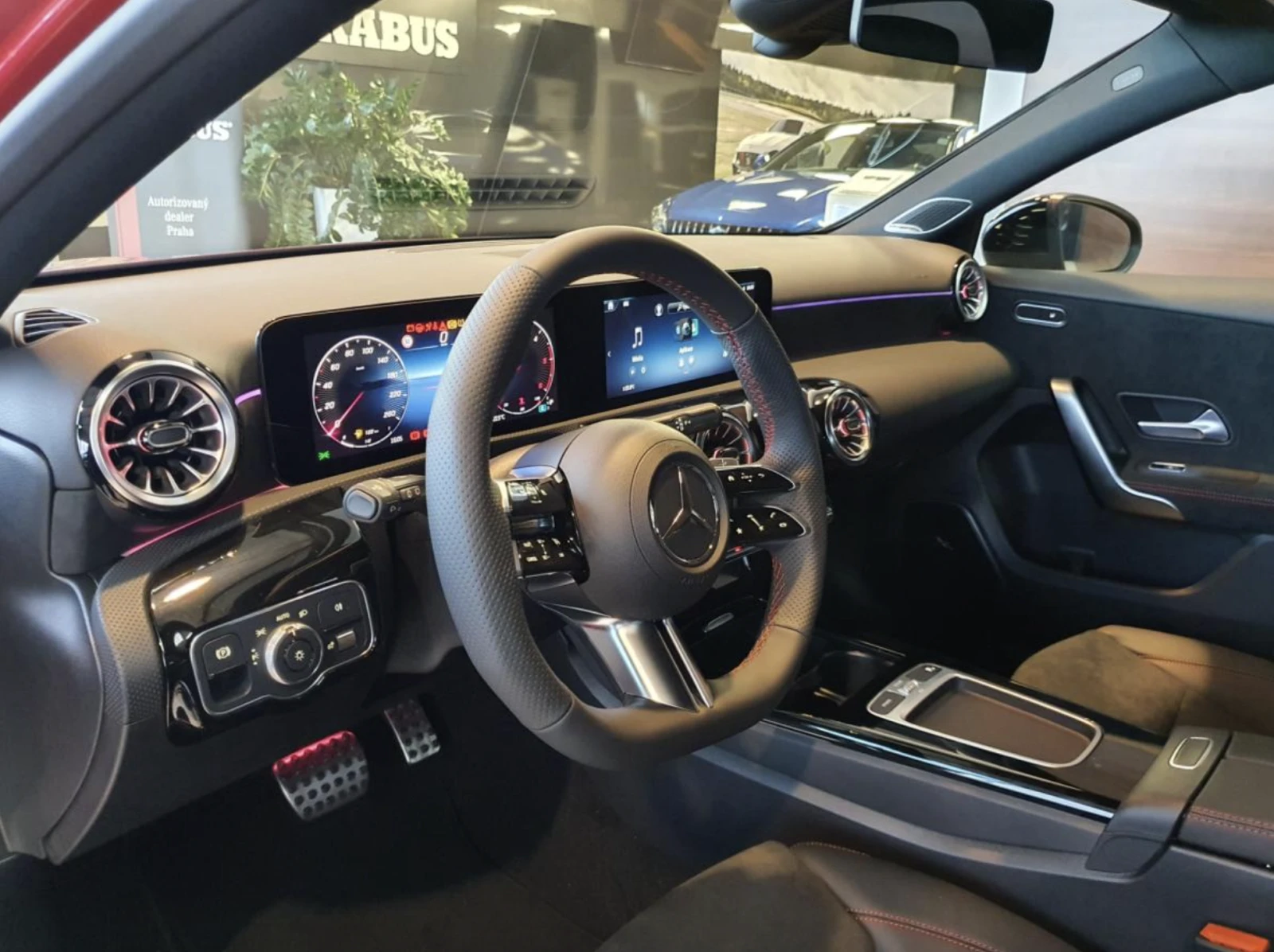 Mercedes-Benz A 200 d AMG Line Гаранция/Burmester - изображение 6