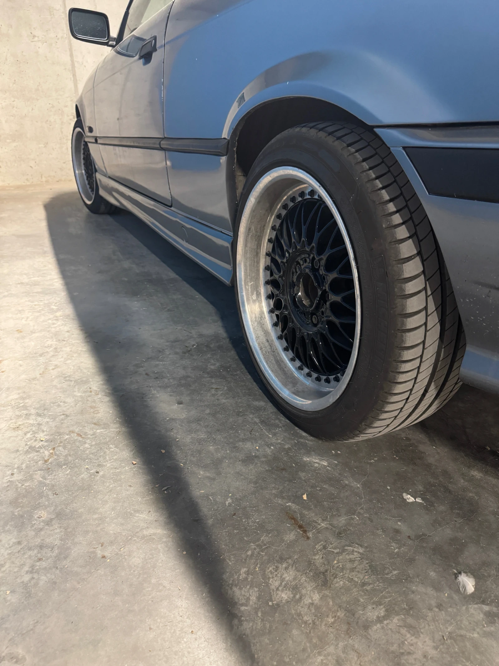 BMW 320  - изображение 4