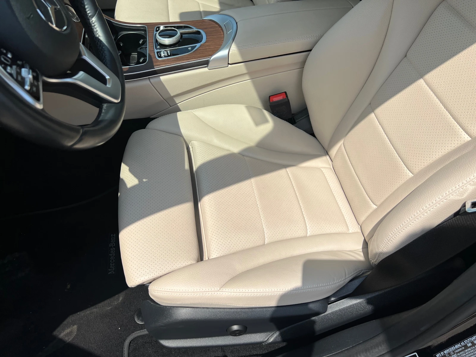 Mercedes-Benz C 300 AMG  4 MATIC FUL - изображение 9