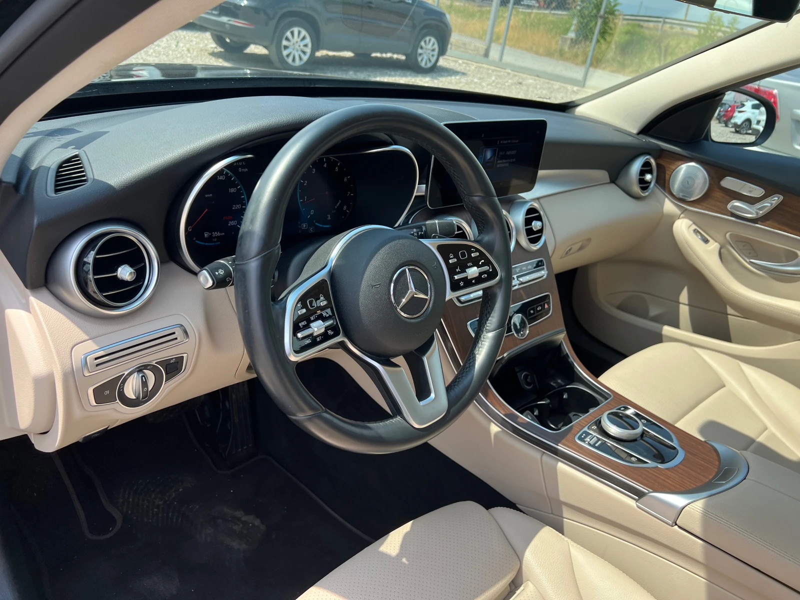 Mercedes-Benz C 300 AMG  4 MATIC FUL - изображение 10
