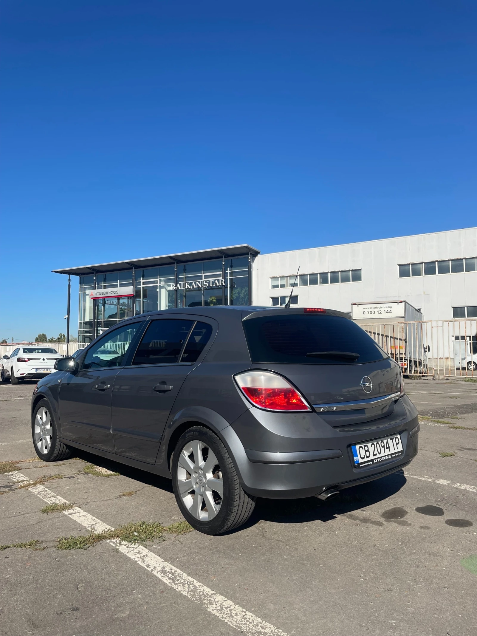 Opel Astra 2.0T - изображение 3