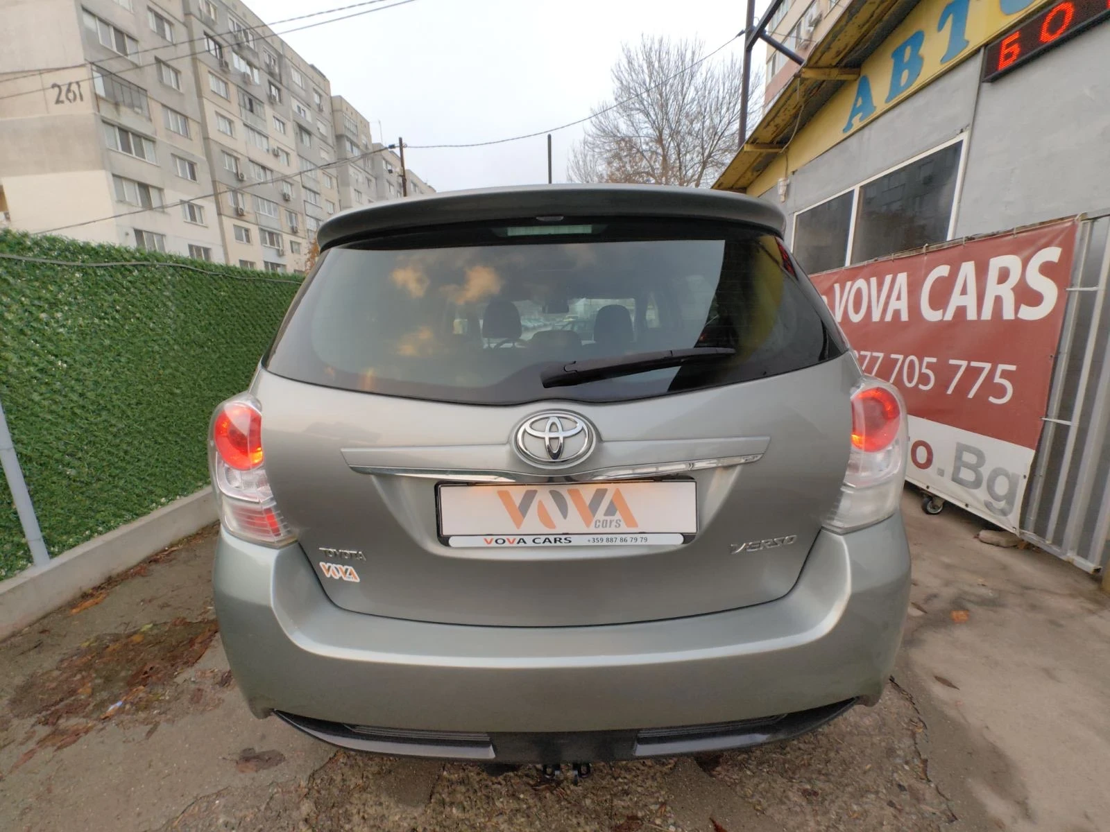 Toyota Verso 1.6i-132к.с Comfort - изображение 3