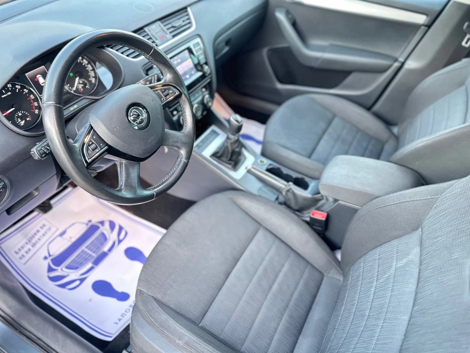 Skoda Octavia 1.6TDI Navigaciq* Ksenon* Klimatronik | Mobile.bg � ����������� 10
