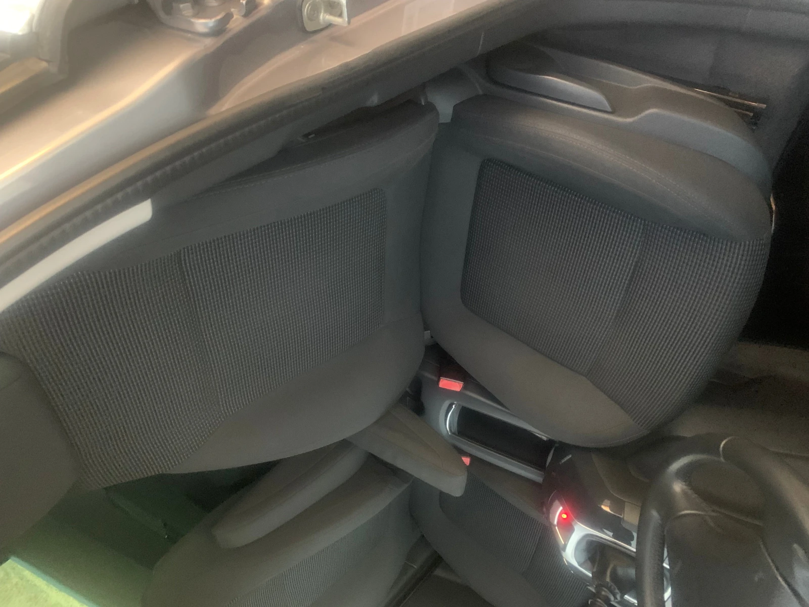 Peugeot 5008 1.6I | Mobile.bg � ����������� 10