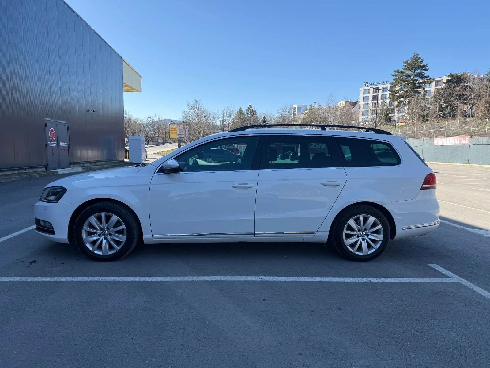 VW Passat LED NAVI AUTO, снимка 2 - Автомобили и джипове - 53666048