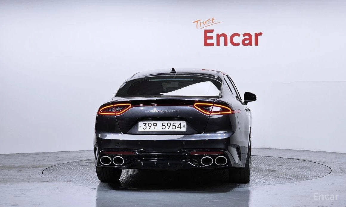 Kia Stinger PLATINUM* BREMBO* HEAD-UP* 360 КАМЕРИ* ОБДУХВАНЕ , снимка 3 - Автомобили и джипове - 53866709