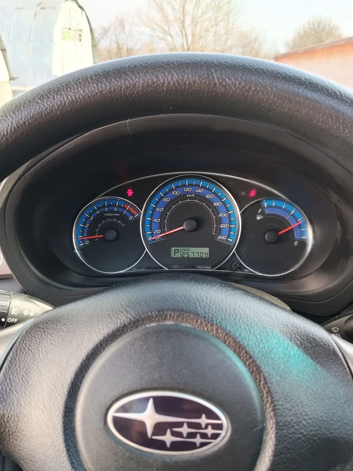 Subaru Forester 2.0 Газ Бензин , снимка 10 - Автомобили и джипове - 53880352