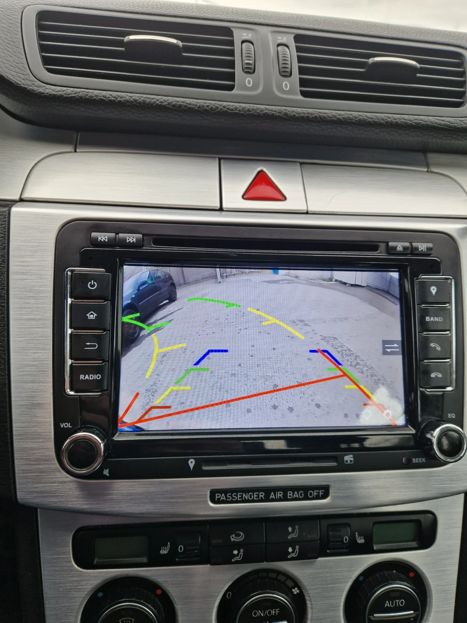 VW Passat, снимка 11 - Автомобили и джипове - 53916220