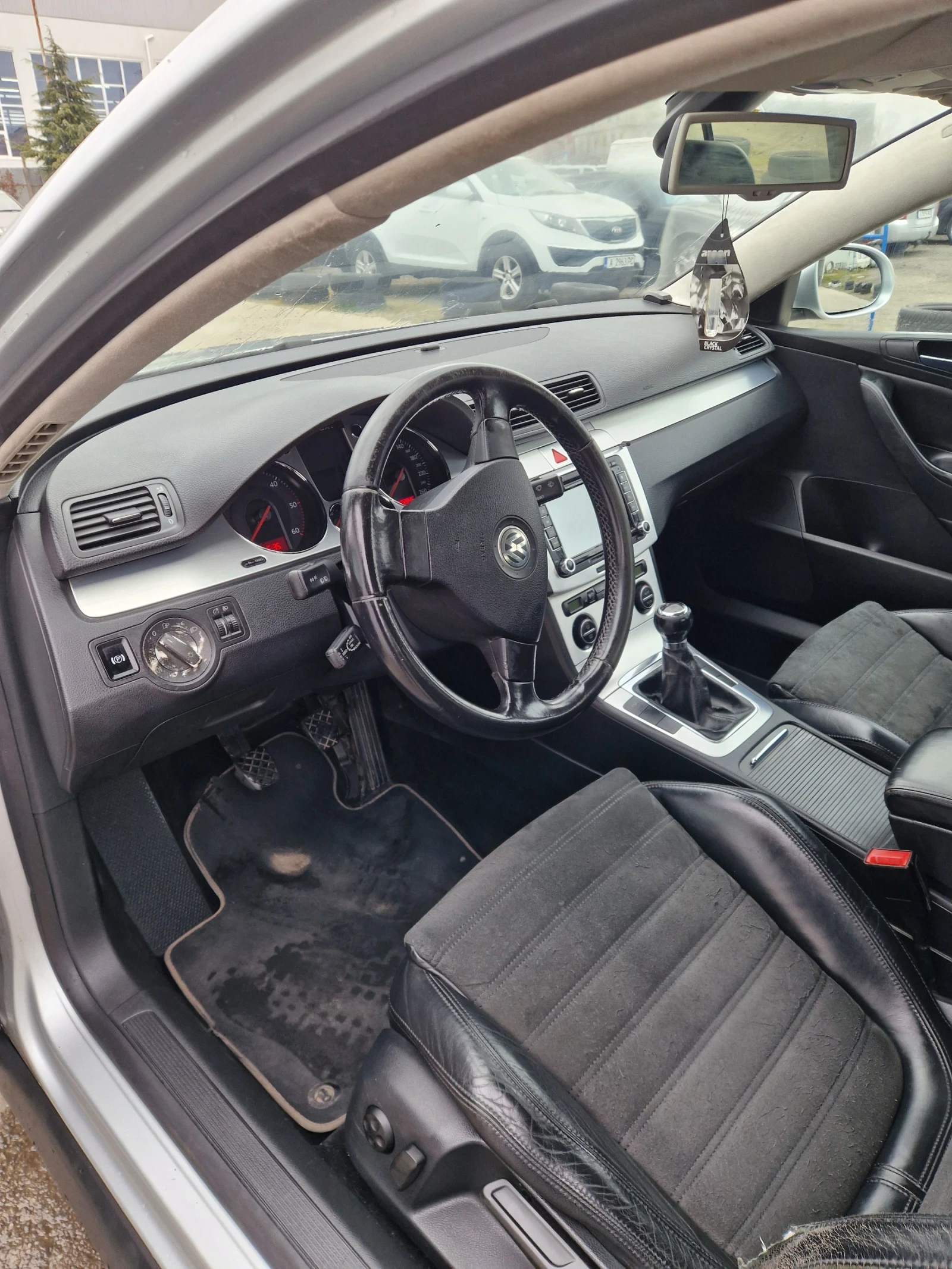 VW Passat, снимка 6 - Автомобили и джипове - 53916220