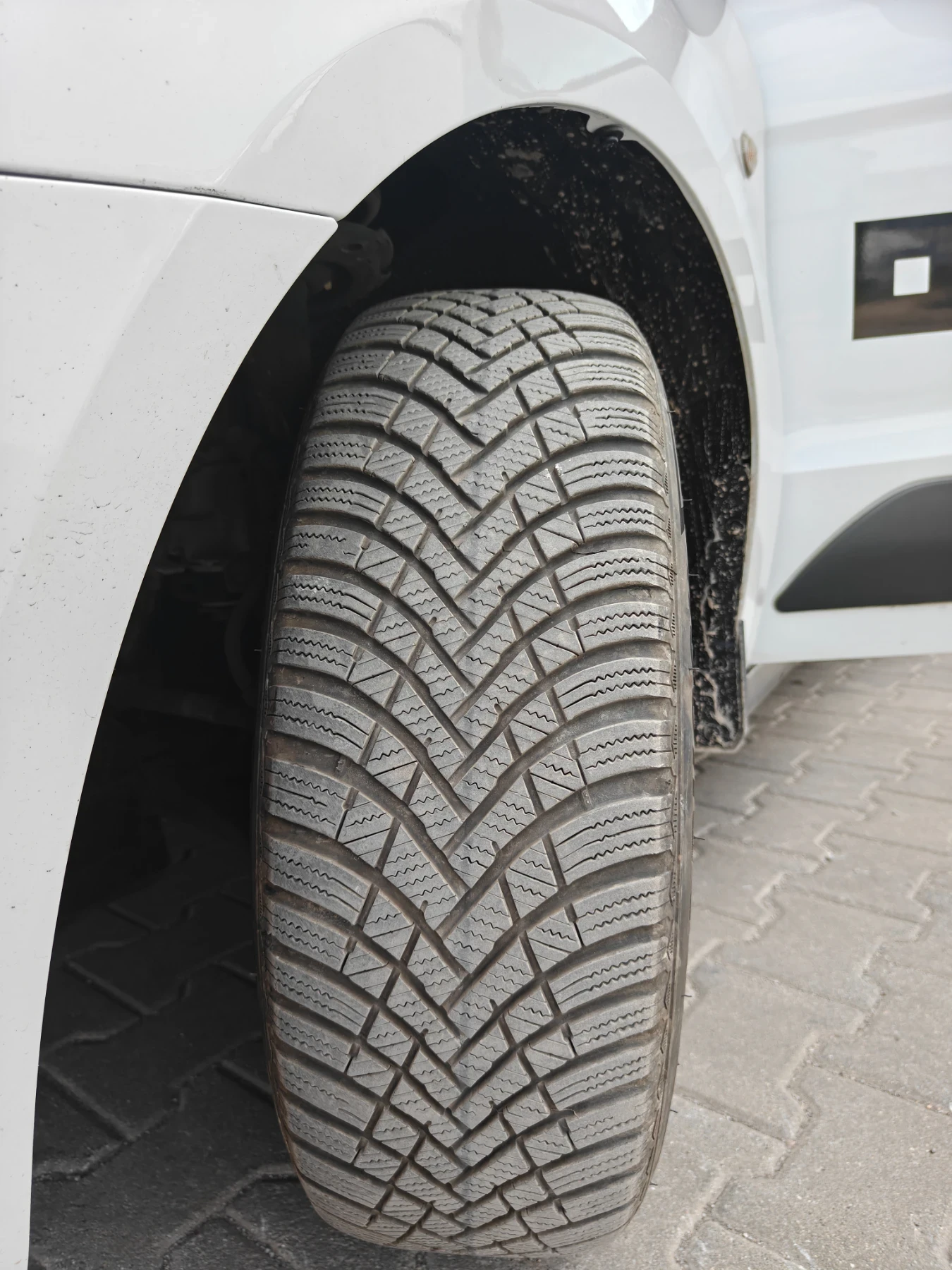 Ford Connect Transit Connect 1.0 ecoboost L2 long, снимка 14 - Автомобили и джипове - 54164178