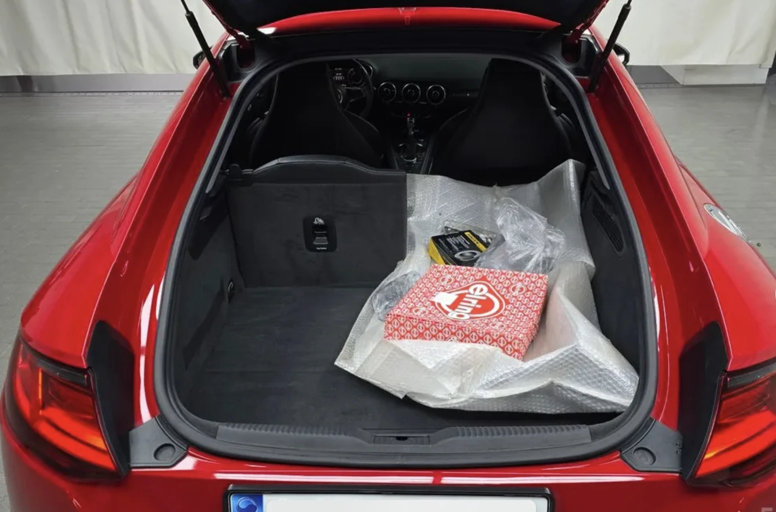 Audi Tt COUPE 45 TFSI QUATTRO* ДВА КЛЮЧА* КОЖА* ПОДГРЕВ* К, снимка 16 - Автомобили и джипове - 54210010