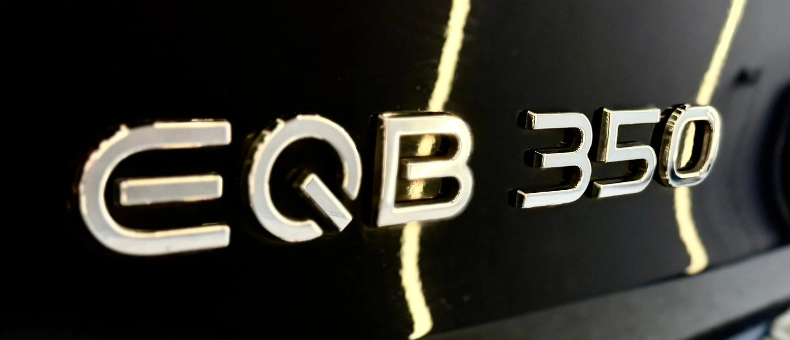 Mercedes-Benz EQB 350* 4matic* Гаранционен* * лизинг, снимка 16 - Автомобили и джипове - 54220413