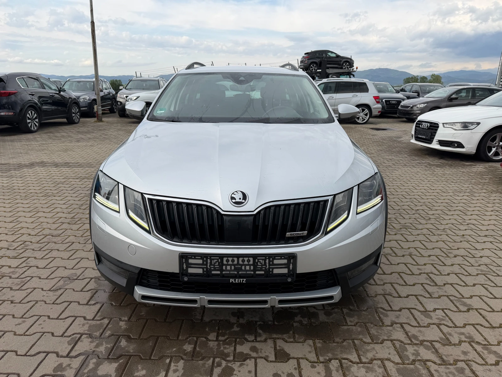 Skoda Octavia SCOUT 4X4 AVTOMAT/NAVI EURO 6, снимка 3 - Автомобили и джипове - 54366977