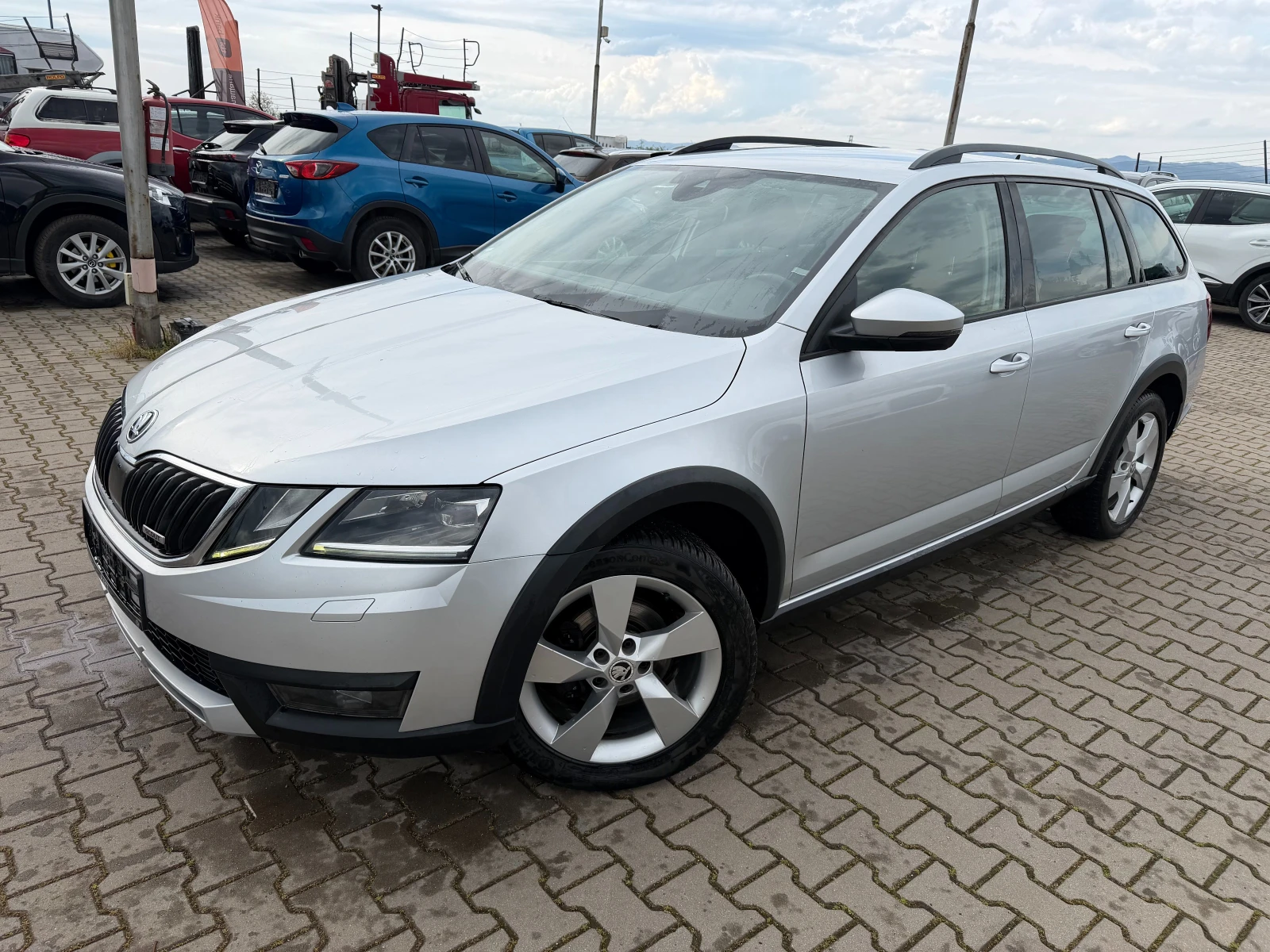 Skoda Octavia SCOUT 4X4 AVTOMAT/NAVI EURO 6