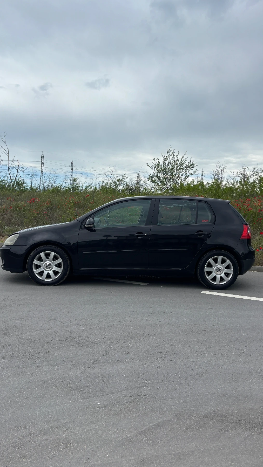 VW Golf V 2.0 tdi, снимка 5 - Автомобили и джипове - 54618858