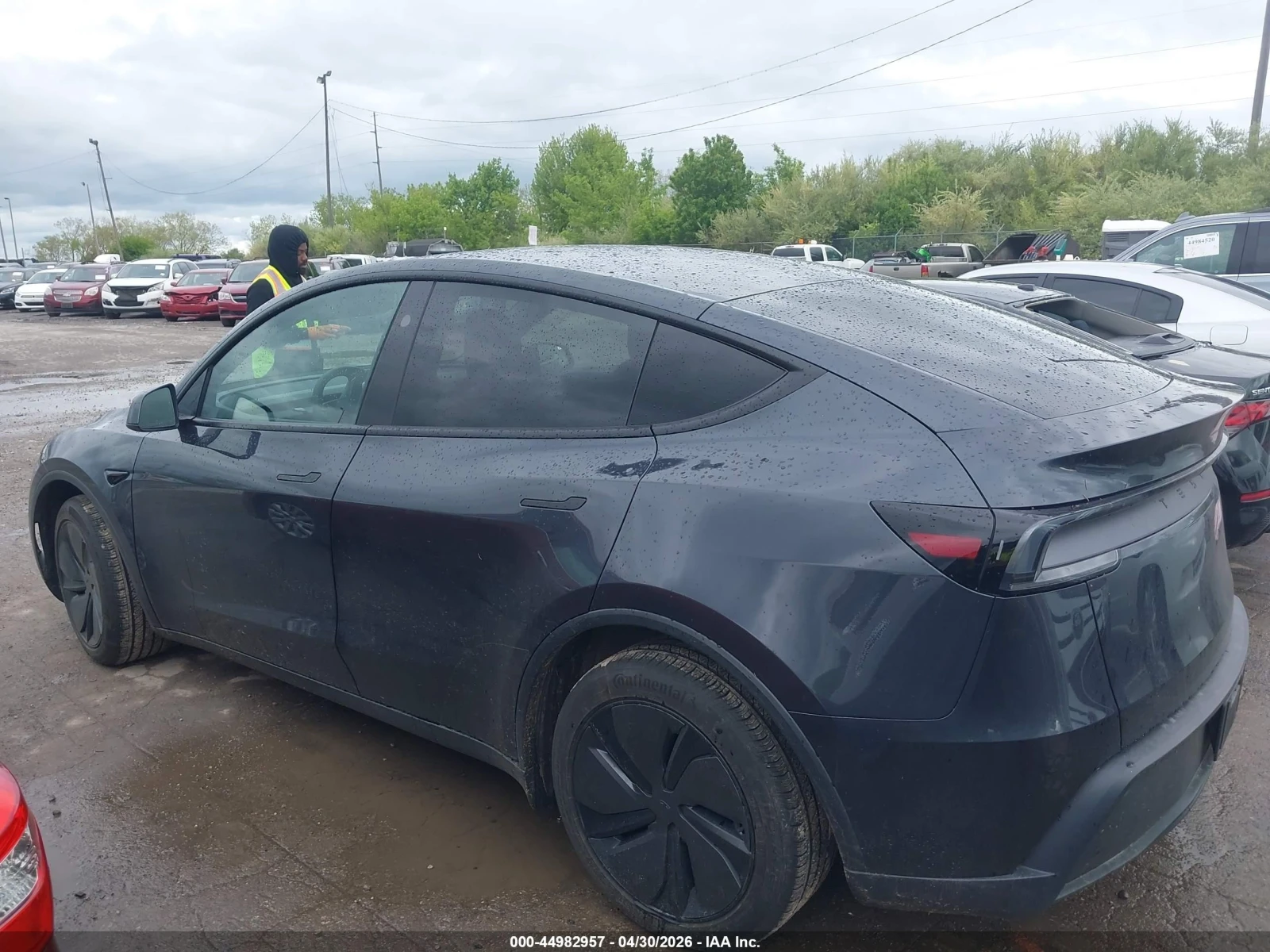 Tesla Model Y 2026  Premium Rear-Wheel Drive, снимка 14 - Автомобили и джипове - 54700505