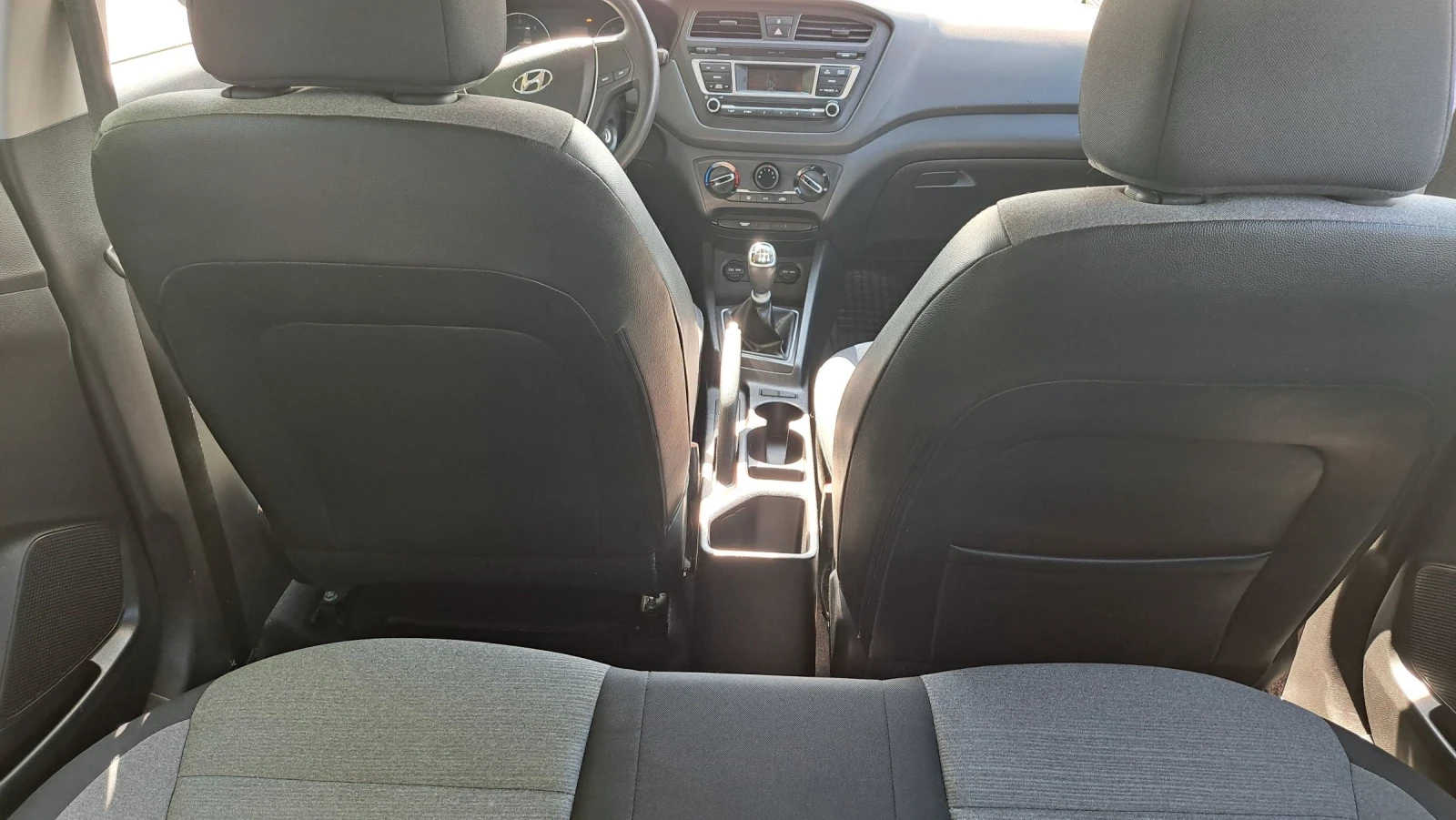 Hyundai I20 Евро 6, 1.4-90к.с, снимка 8 - Автомобили и джипове - 54739863