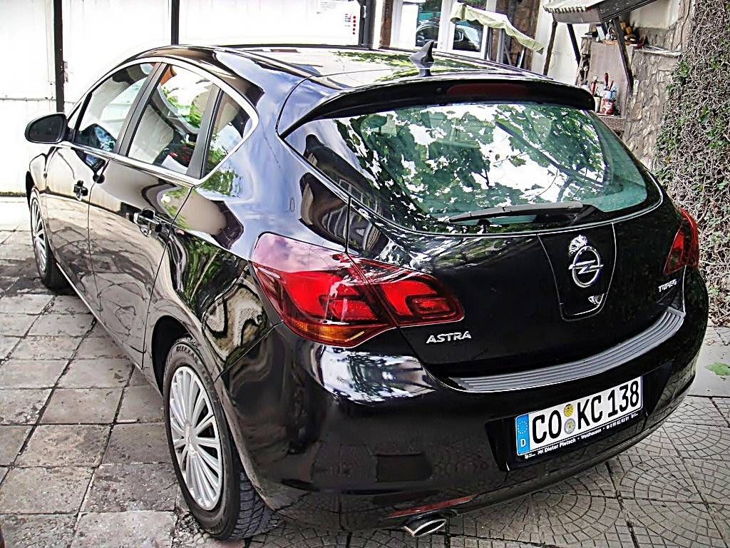 Opel Astra 1.4  ГЕРМАНИЯ, снимка 5 - Автомобили и джипове - 54954177