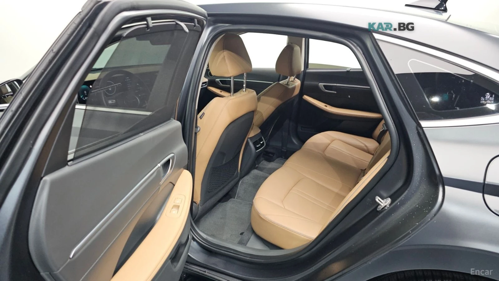 Hyundai Sonata * 2.0* INSPIRATION* КОЖА* ПОДГРЕВ* ОБДУХВАНЕ* 360*, снимка 11 - Автомобили и джипове - 55260274