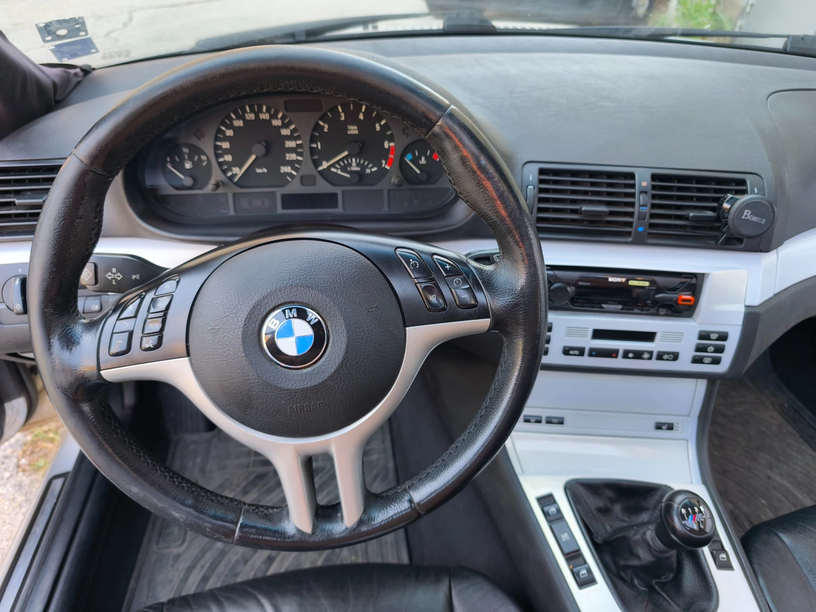 BMW 330 E46, снимка 11 - Автомобили и джипове - 55514109