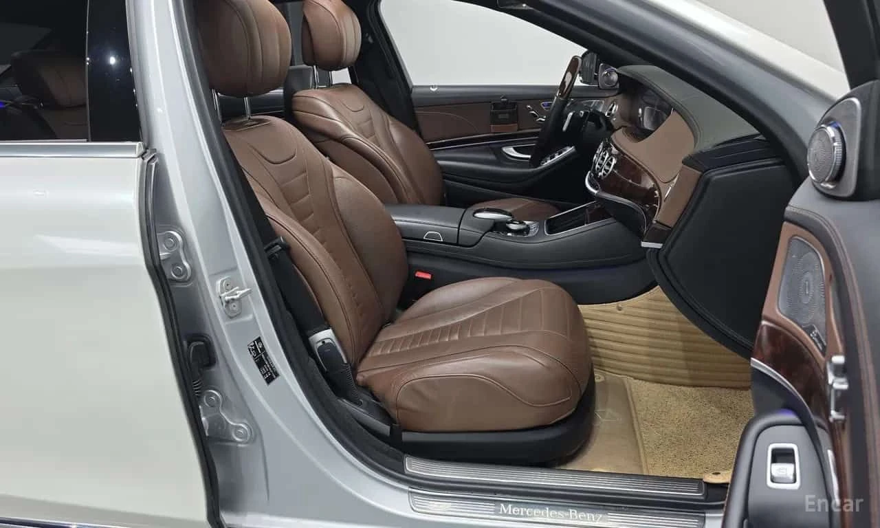 Mercedes-Benz S 560 L 4MATIC * HEADUP * ТЕЛЕВИЗОРИ , снимка 11 - Автомобили и джипове - 55559182